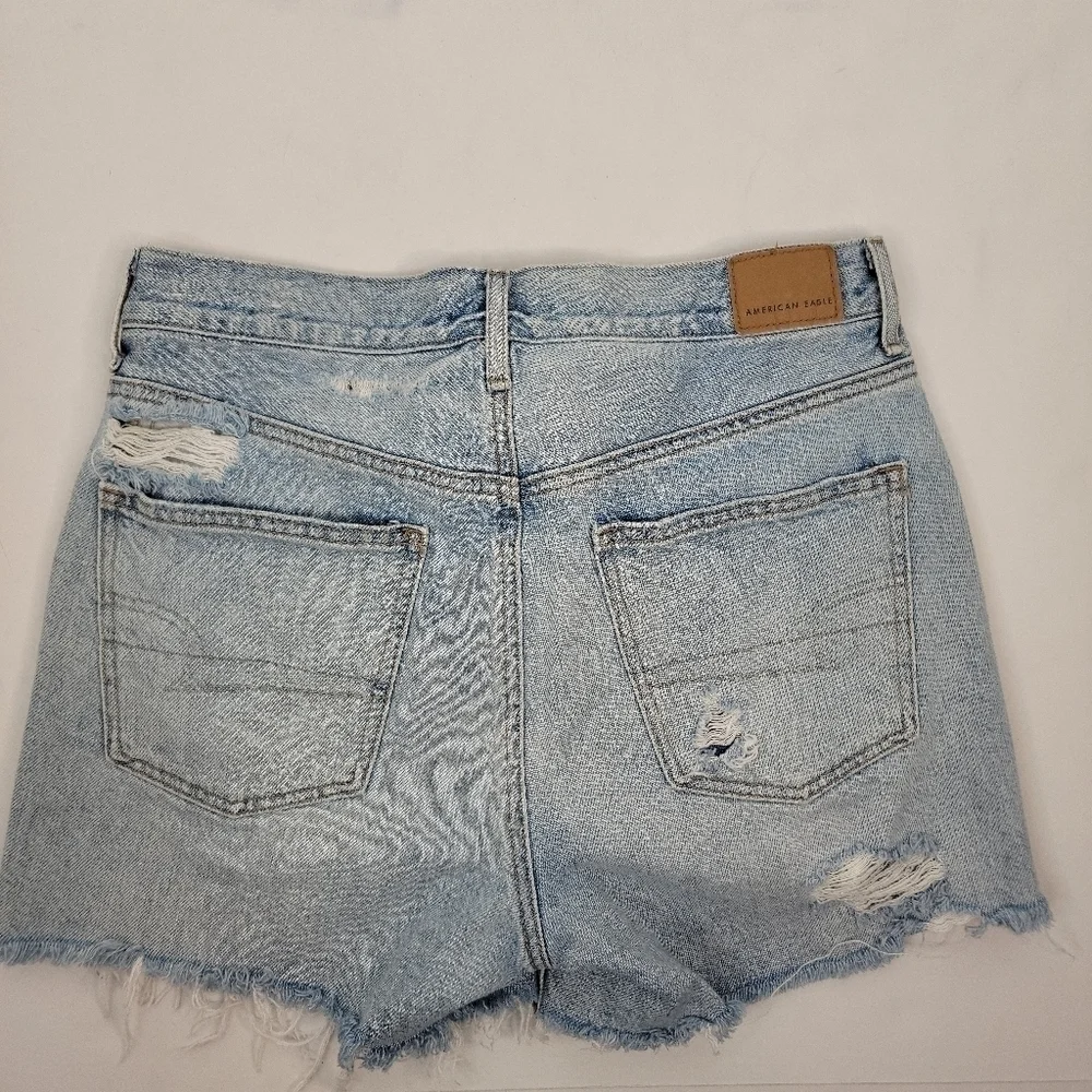 American Eagle 4 Denim Shorts 90's Boyfriend Distressed - Picture 8 of 12